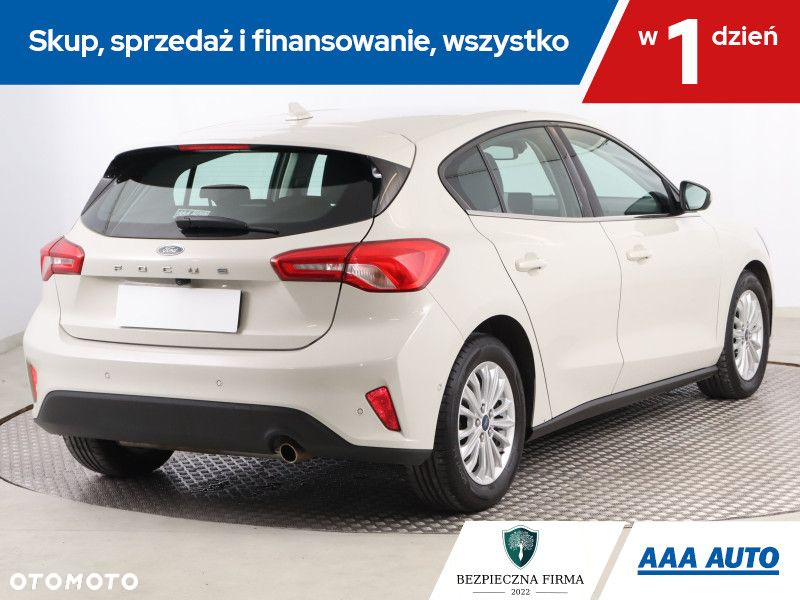 Ford Focus - 6