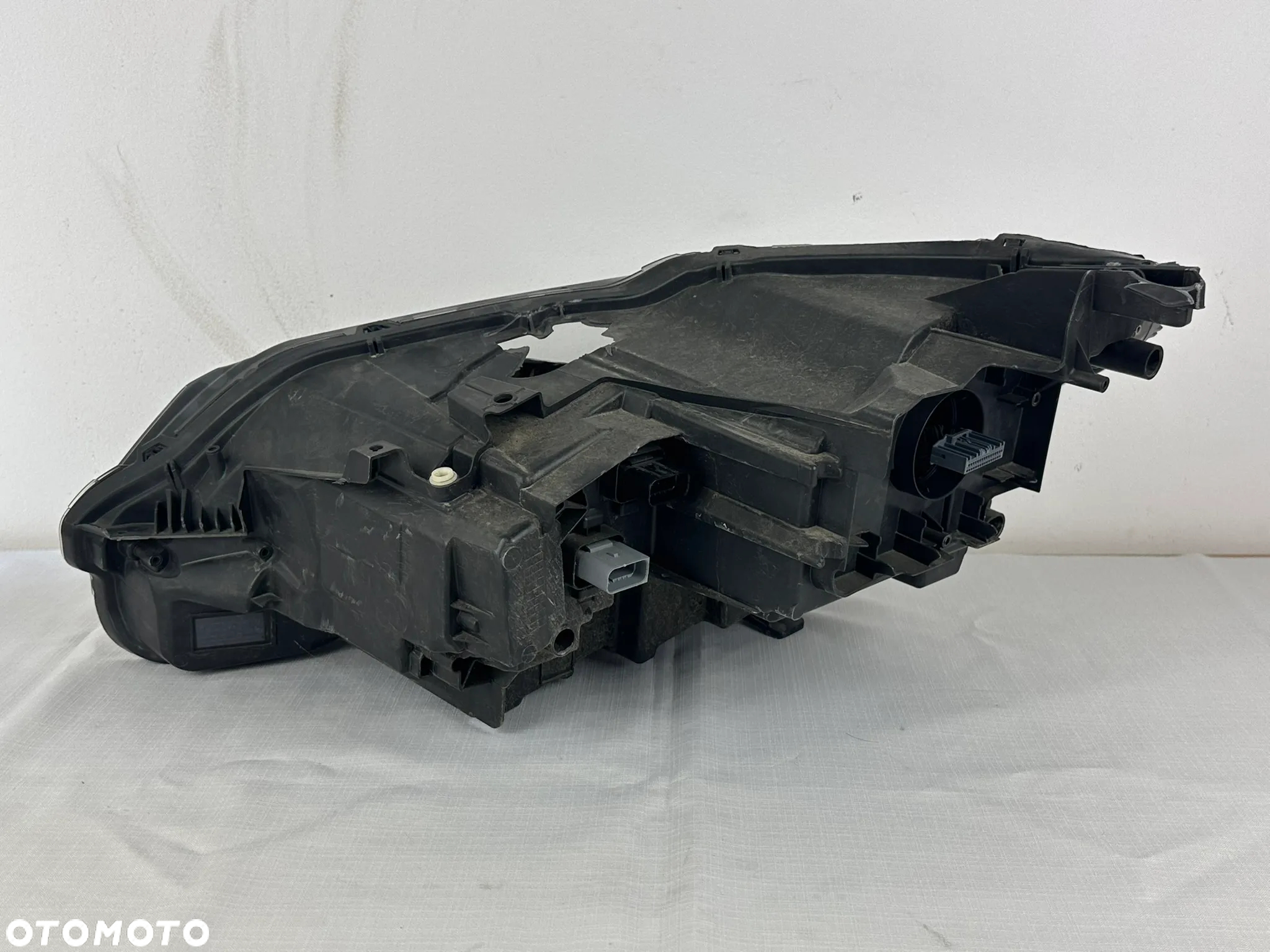 Peugeot 3008 II Lift 2021- Lampa przednia prawa REFLEKTOR - 6