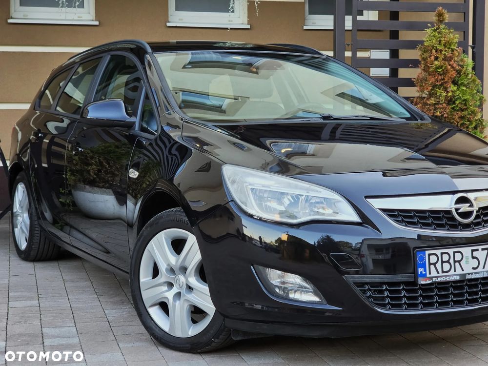 Opel Astra 1.4 T Cosmo - 15
