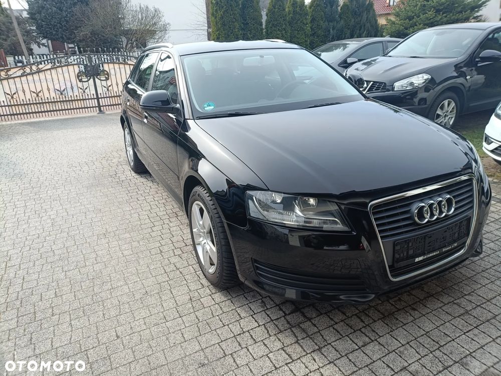 Audi A3 Sportback 1.4 TFSI Ambiente - 2