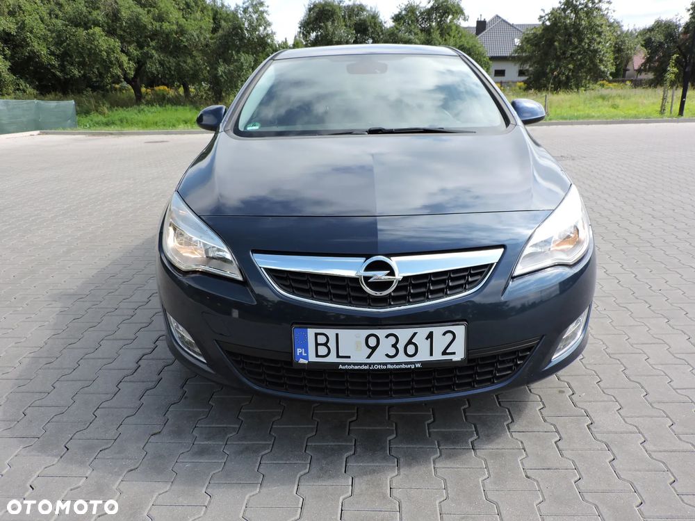 Opel Astra 1.4 T Enjoy - 8