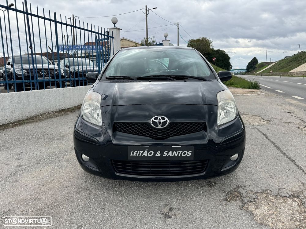 Toyota Yaris 1.4 D-4D Motion - 3