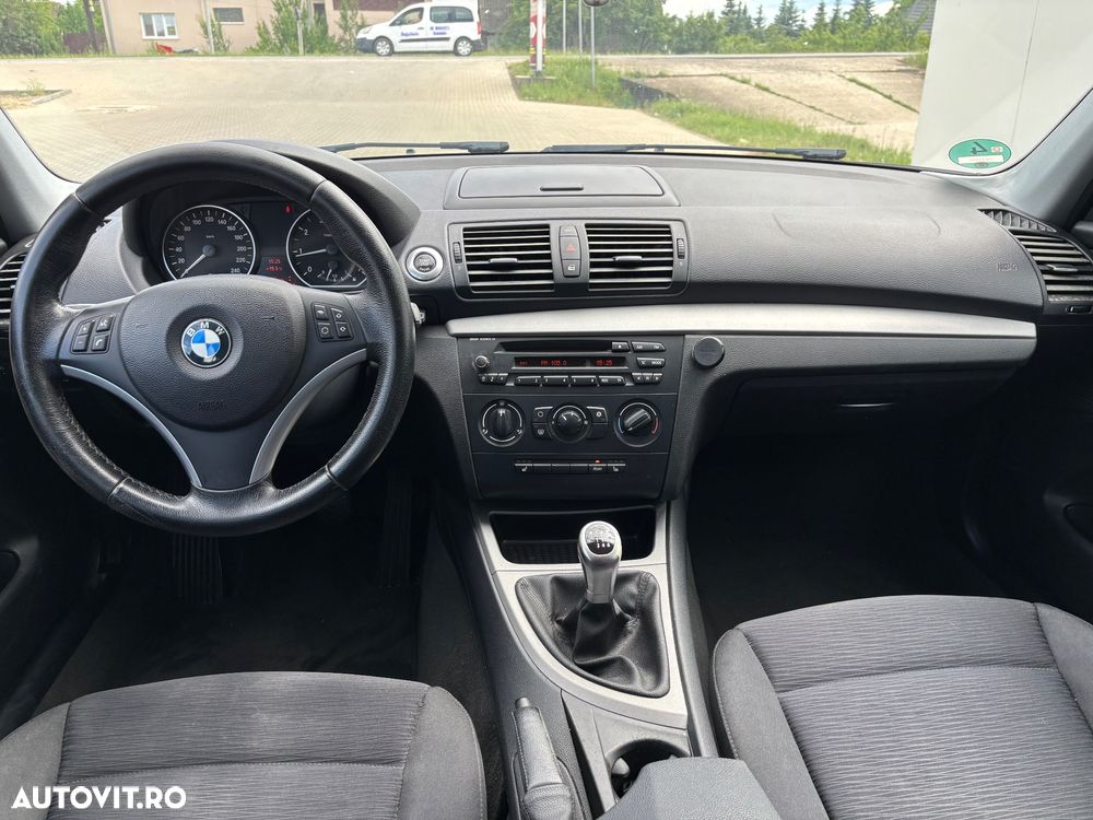 BMW Seria 1 - 14
