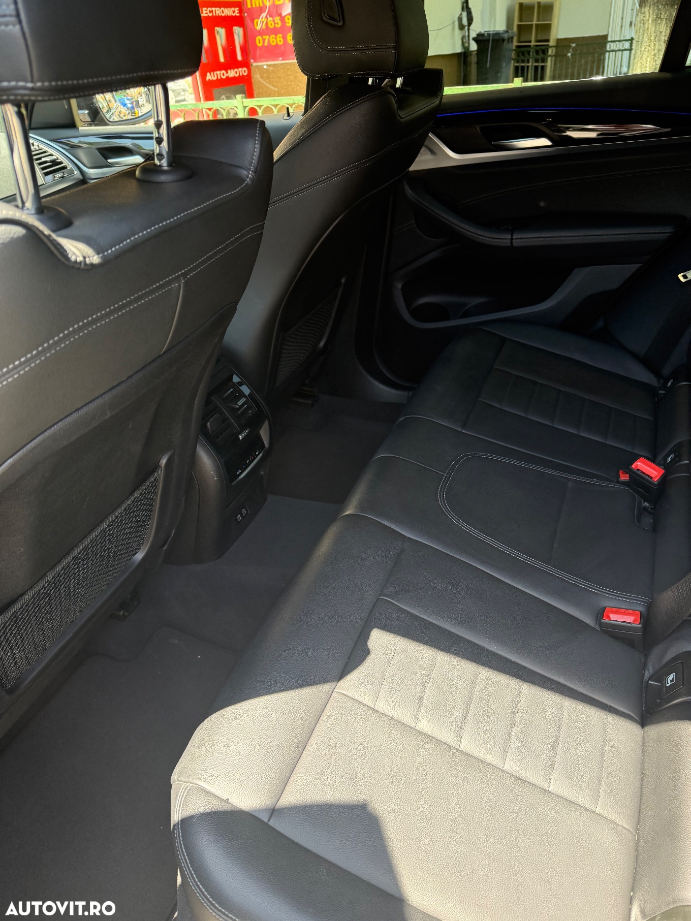 BMW X3 xDrive20i AT - 7