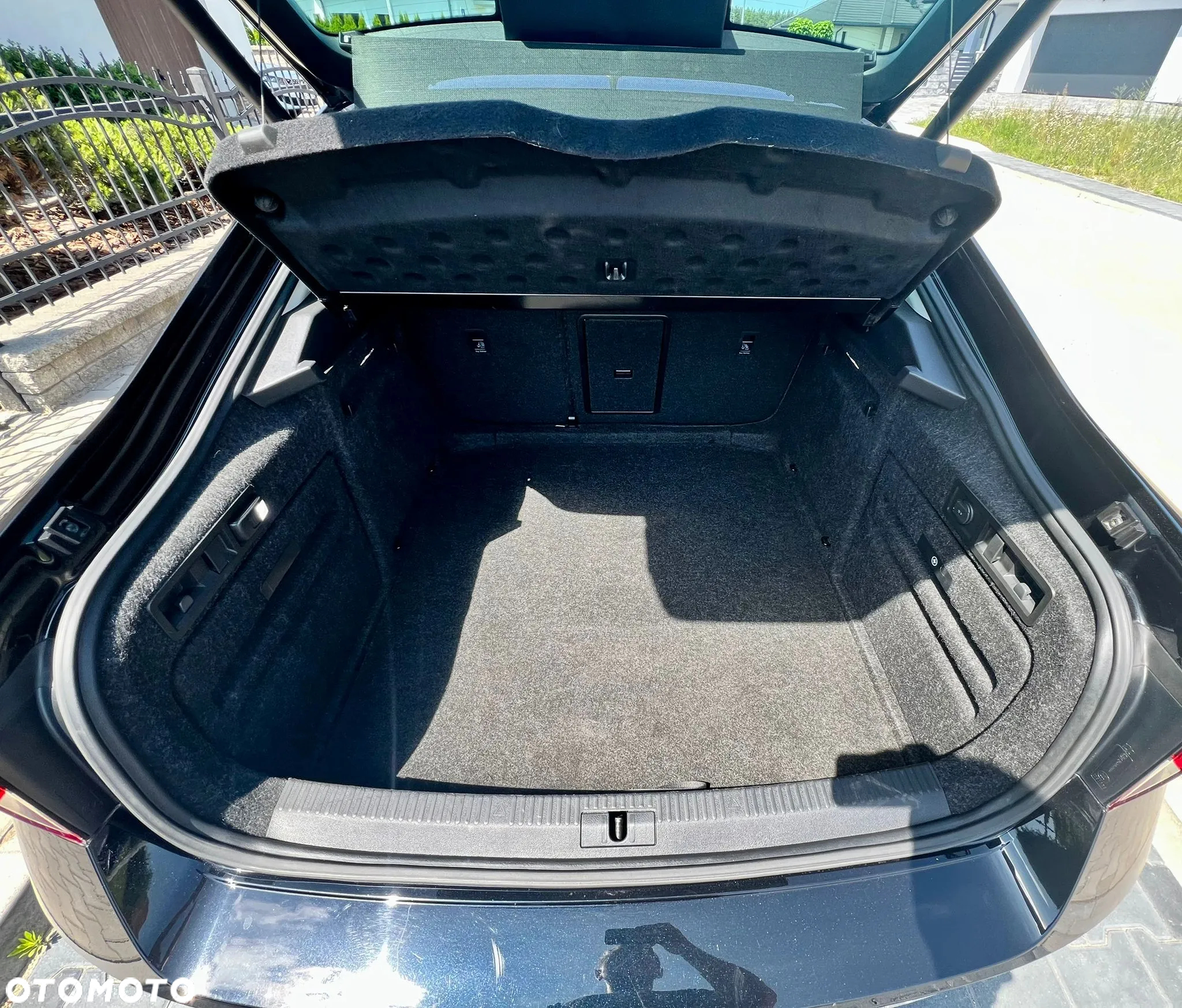 Skoda Superb 2.0 TDI L&K DSG - 34