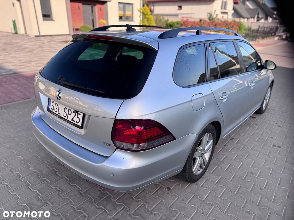 Volkswagen Golf 1.6 TDI Highline - 4