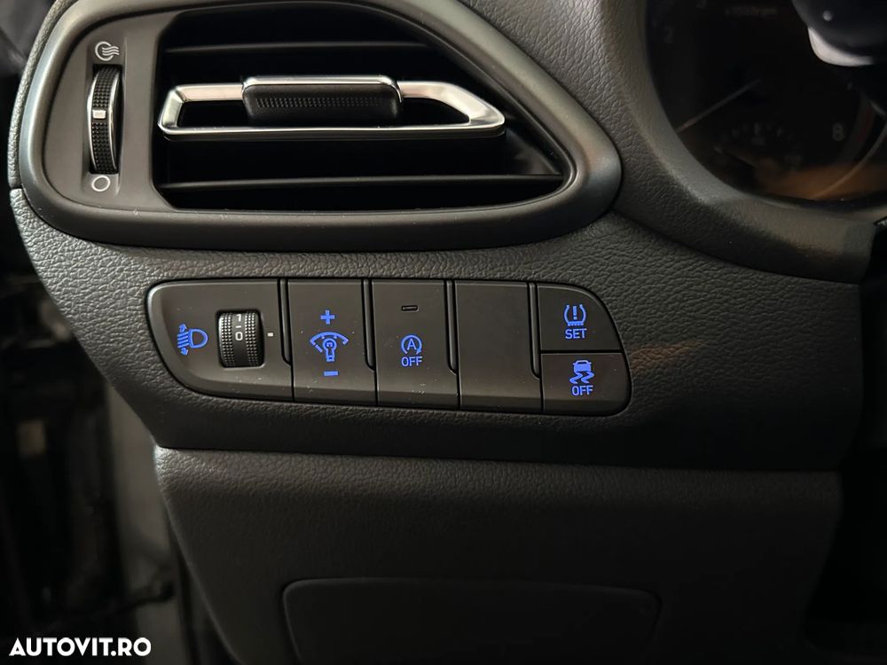 Hyundai i30 - 15