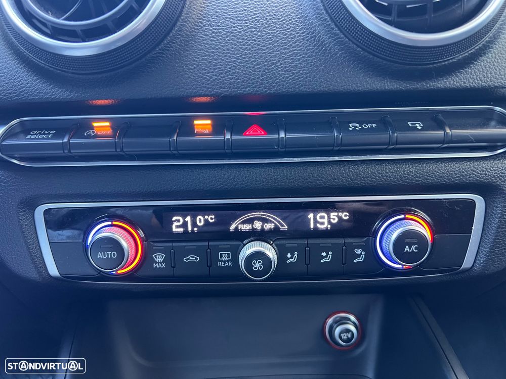 Audi A3 Sportback 2.0 TDI S-line S tronic 119g - 38