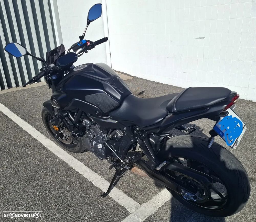 Yamaha MT-07 - 2