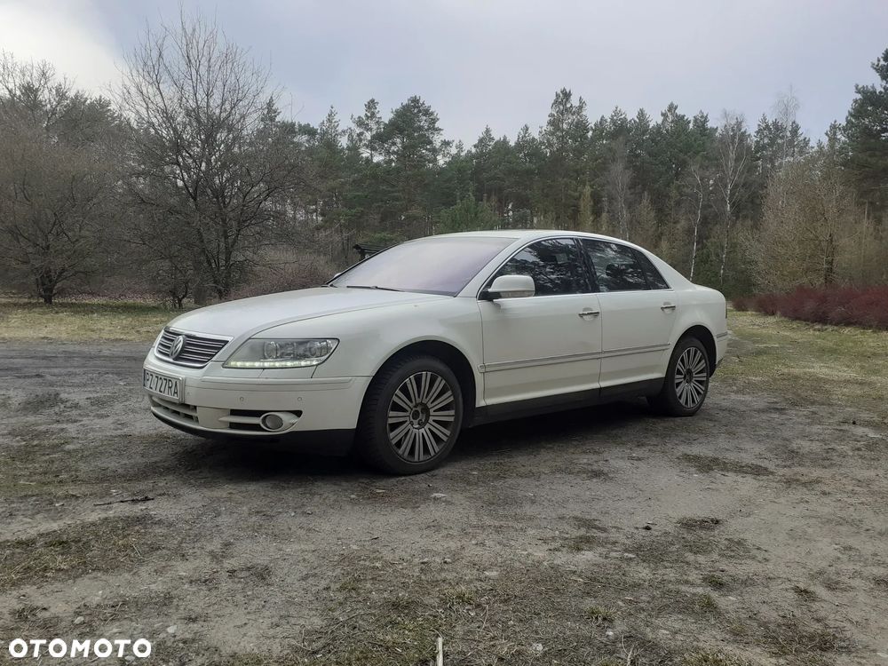 Volkswagen Phaeton - 4