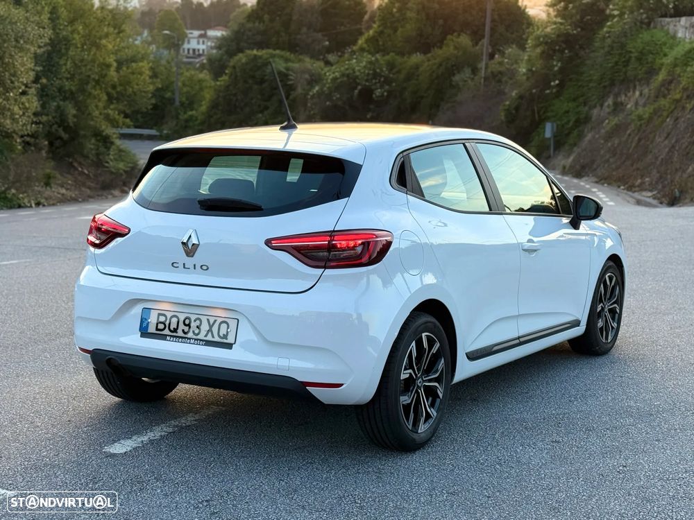 Renault Clio - 14