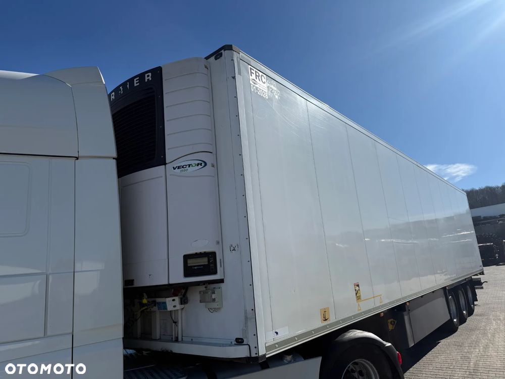 Schmitz Cargobull SKO24 Doppelstock - 1