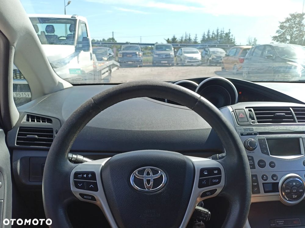 Toyota Verso - 9