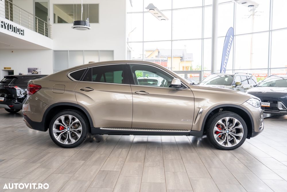 BMW X6 xDrive30d - 10