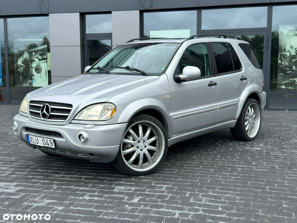 Mercedes-Benz ML - 4