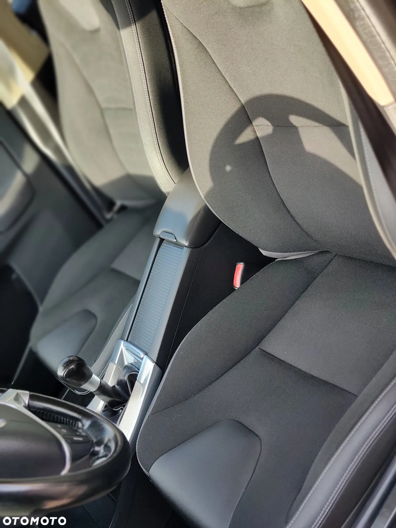 Volvo XC 60 DRIVe Momentum - 18
