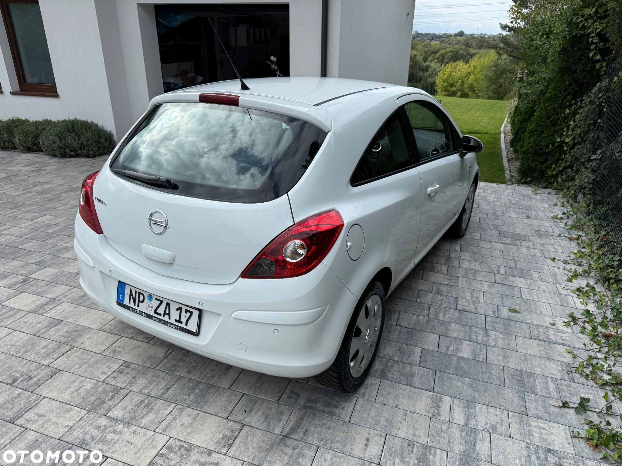 Opel Corsa 1.4 Cosmo - 26