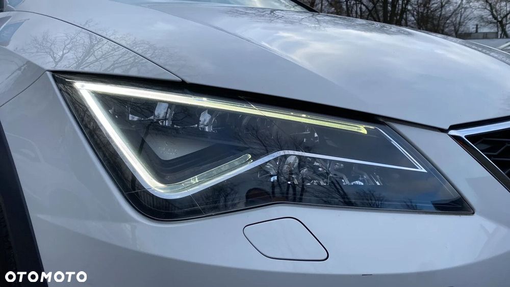 Seat Leon 1.8 TSI S&S 4Drive DSG - 10