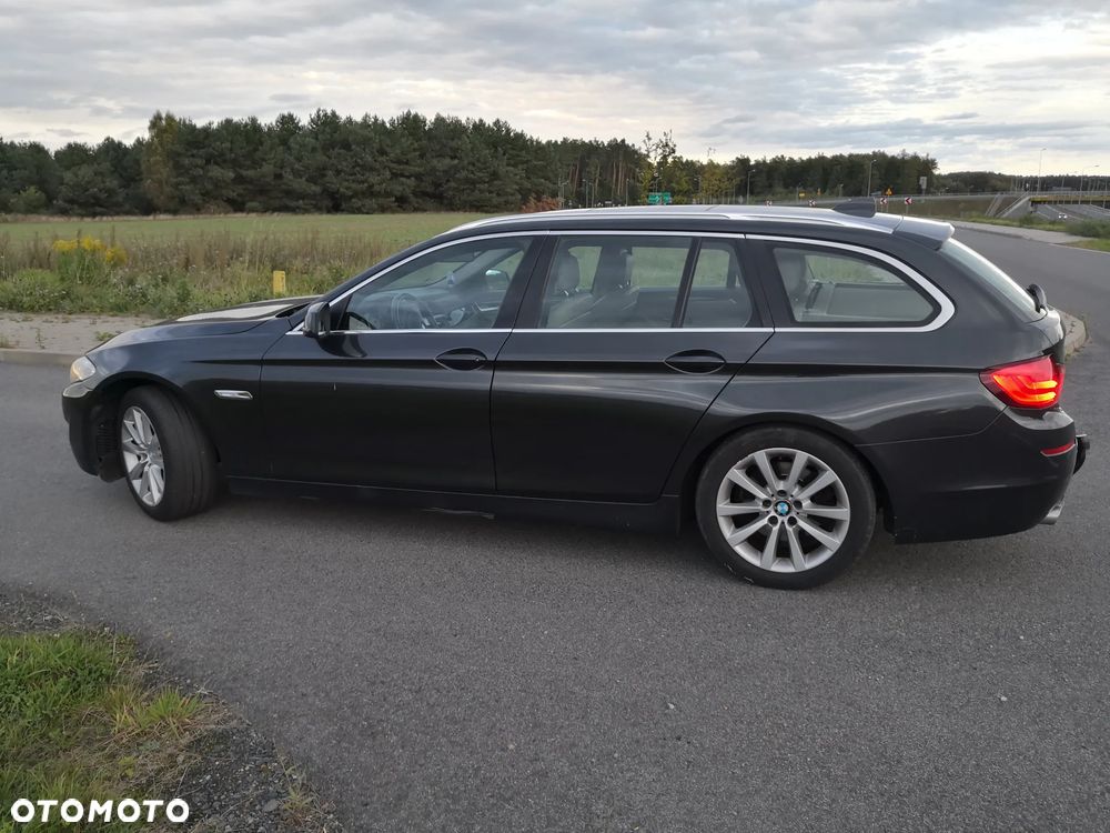BMW Seria 5 520d - 5