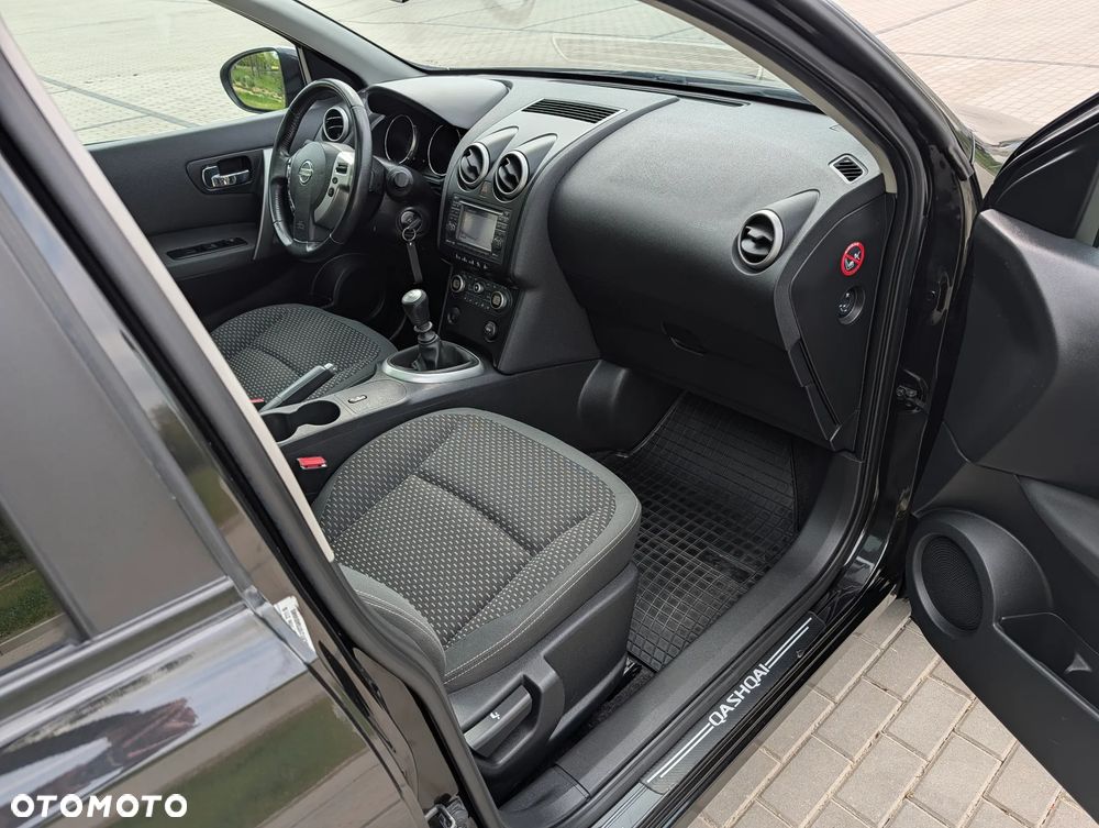 Nissan Qashqai 1.5 dCi DPF tekna - 40