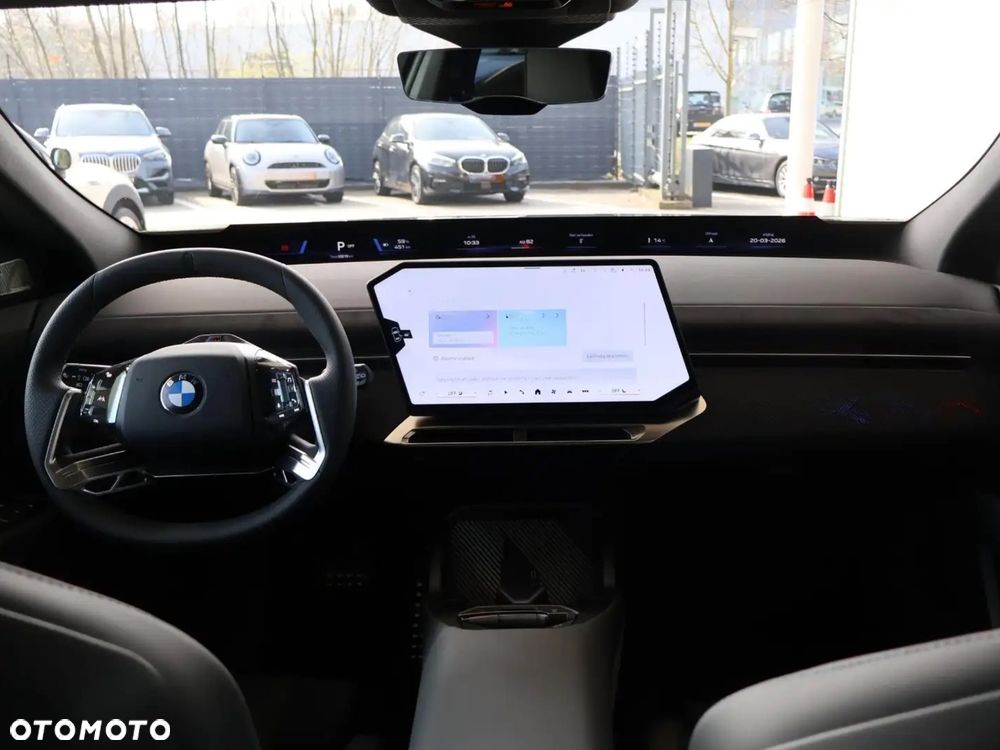 BMW iX3 - 7