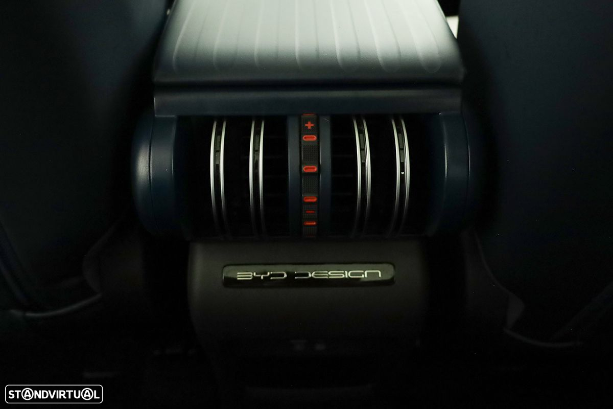 BYD Atto 3 60.48 kWh Comfort - 23