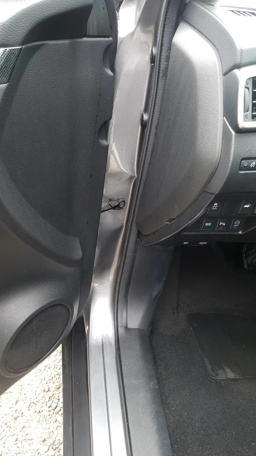 Nissan X-Trail 1.6 DCi N-Connecta 2WD Xtronic - 11