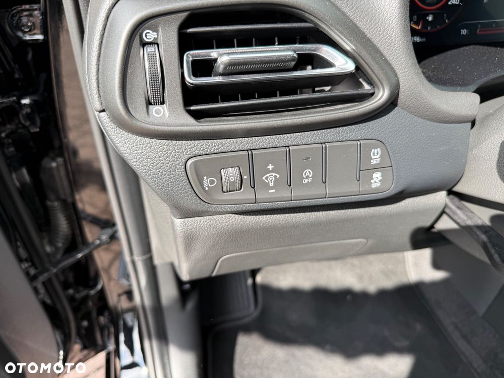 Hyundai i30 1.5 T-GDI 48V-Hybrid Advantage - 16