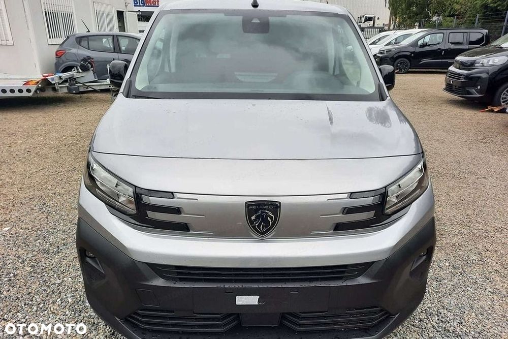 Peugeot Partner Van L2H1 136KM - 3