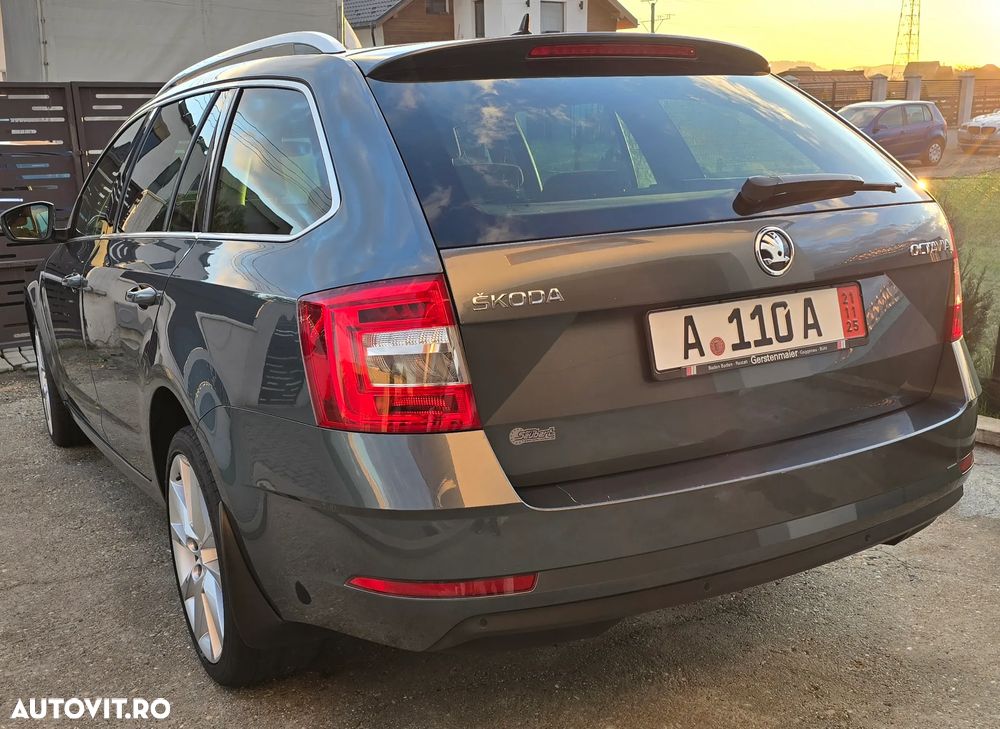 Skoda Octavia 2.0 TDI DSG Ambition - 5