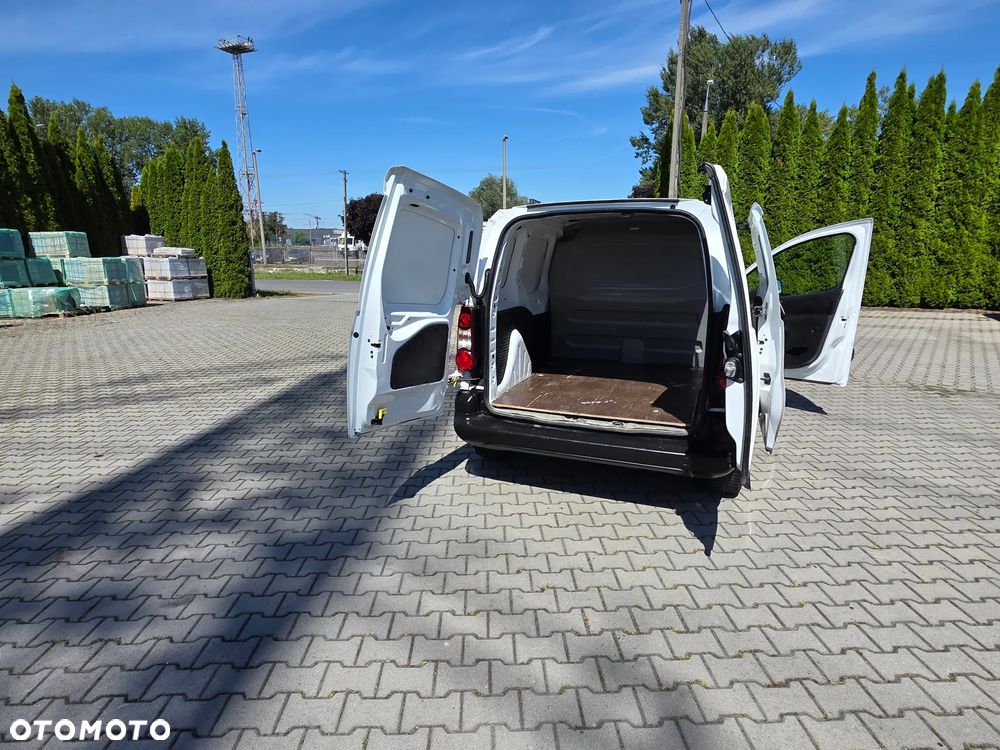 Peugeot PARTNER - 8