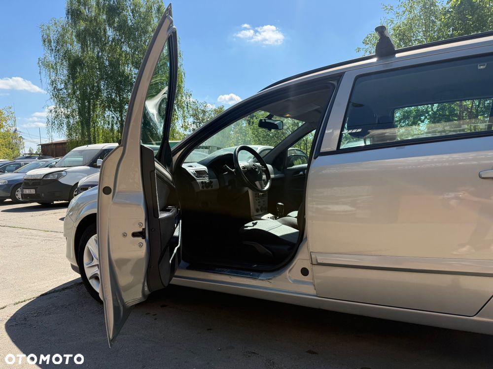 Opel Astra 1.7 CDTI Cosmo - 11