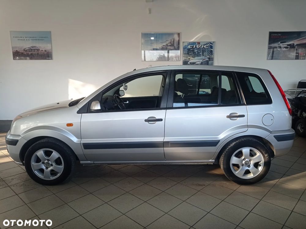 Ford Fusion 1.4 + - 2