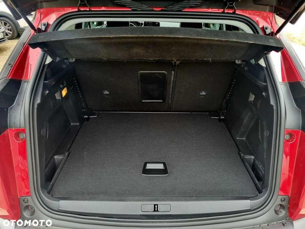 Peugeot 3008 1.5 BlueHDi Allure S&S - 16