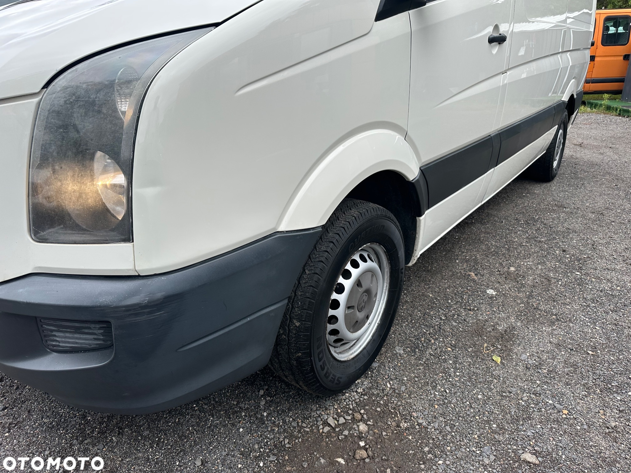 Volkswagen Crafter 2.5tdi 136ps 2010r L2H2 klima - 10