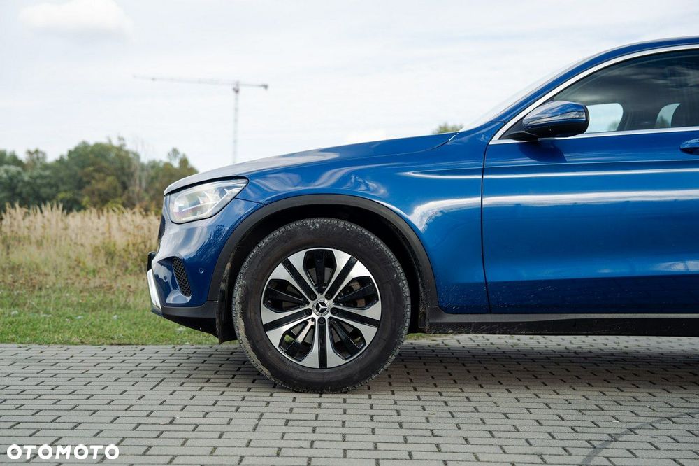 Mercedes-Benz GLC - 11