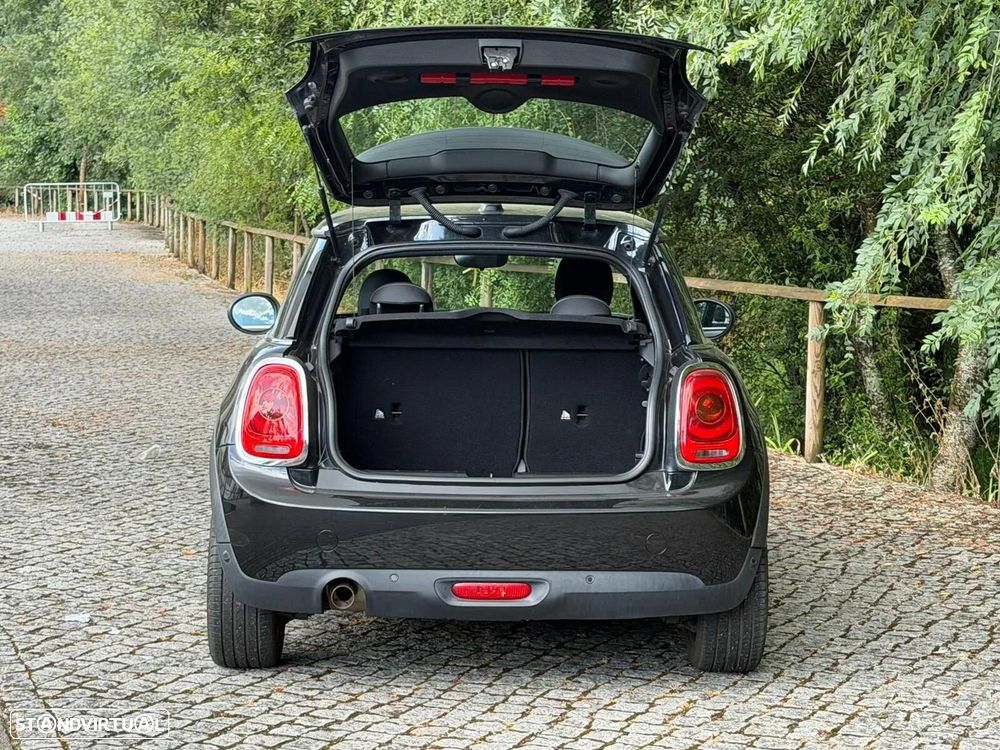 MINI 3 Portas One D - 13
