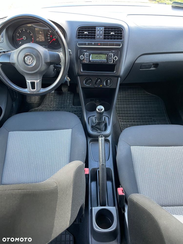 Volkswagen Polo 1.4 16V Trendline - 7