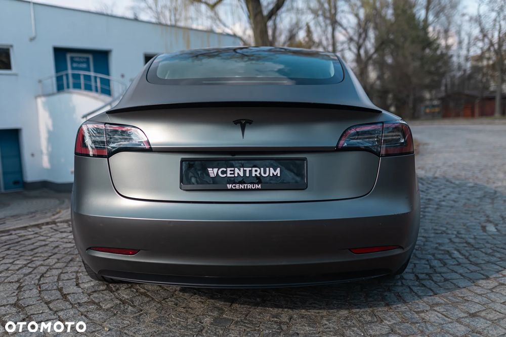 Tesla Model 3 Performance AWD - 8