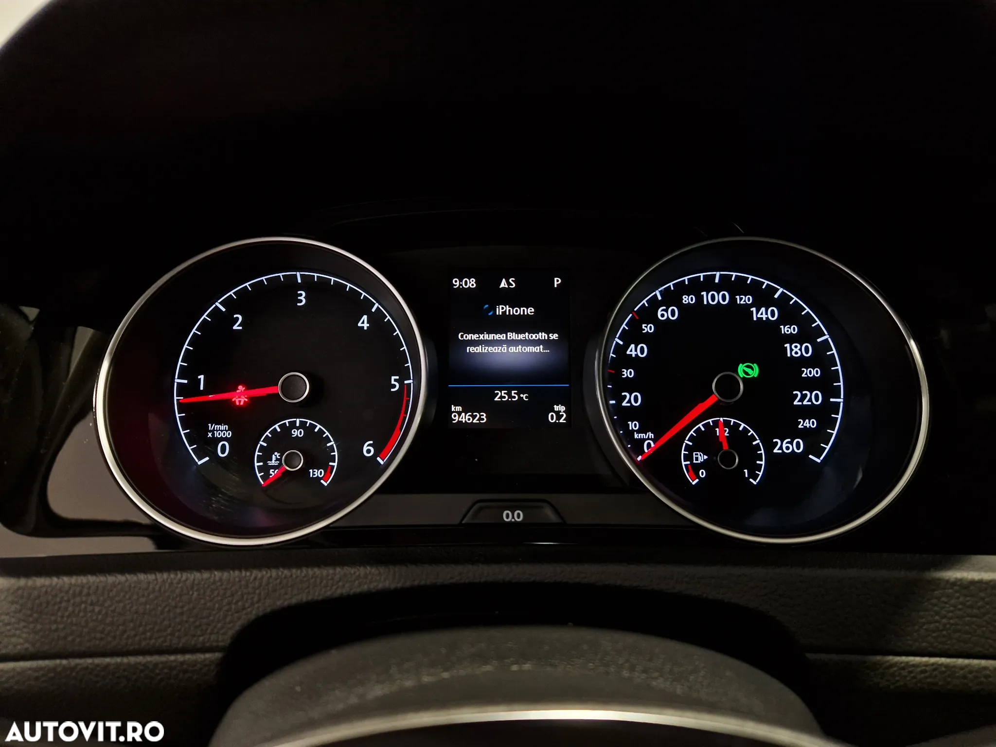 Volkswagen Golf 2.0 TDI DSG Highline - 18