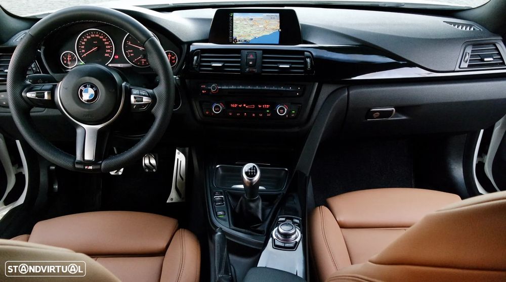 BMW 420 d Pack M - 54