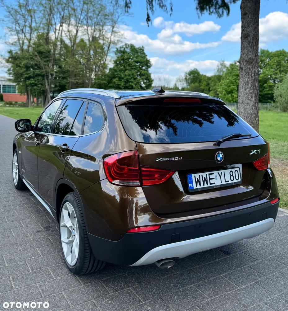 BMW X1 xDrive20d - 11