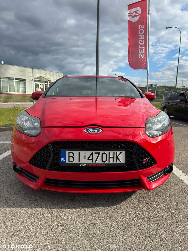 Ford Focus SW 2.0 EcoBoost ST - 10