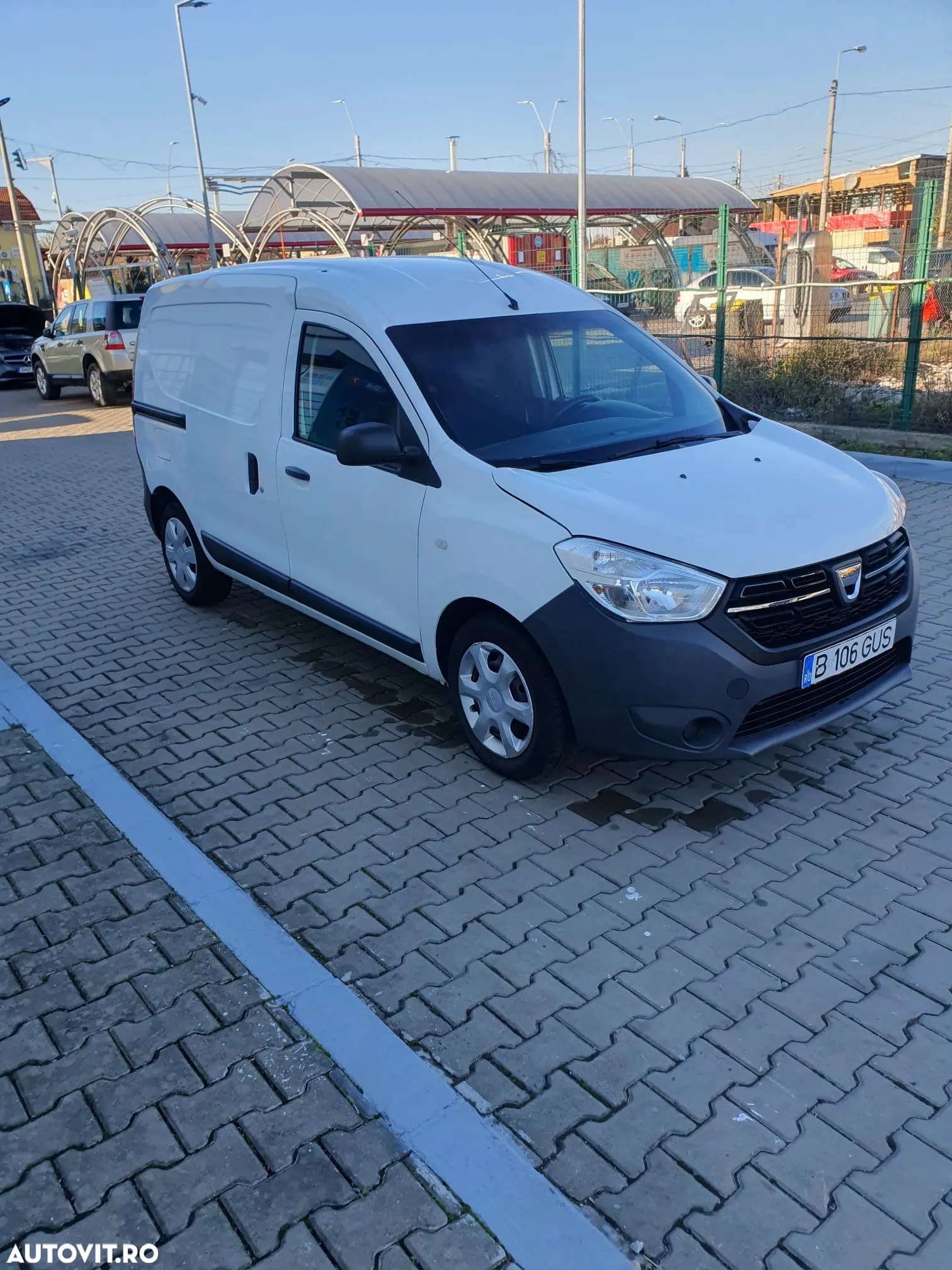 Dacia Dokker 1.5 Blue dCi Laureate - 2