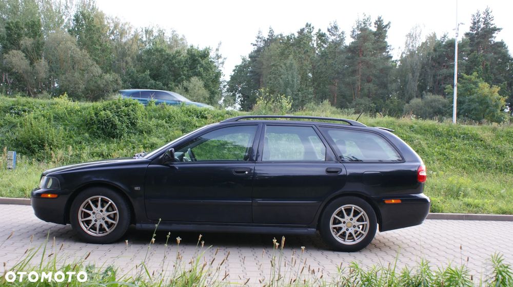 Volvo V40 1.9D Edition - 2