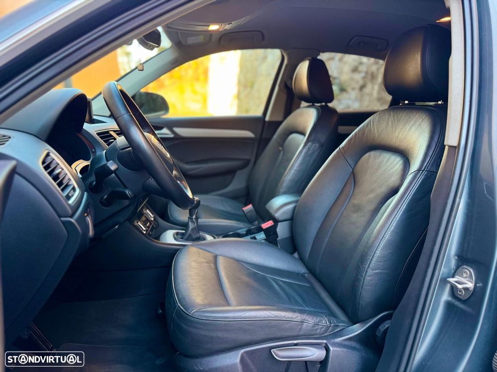 Audi Q3 2.0 TDi Business Line - 29