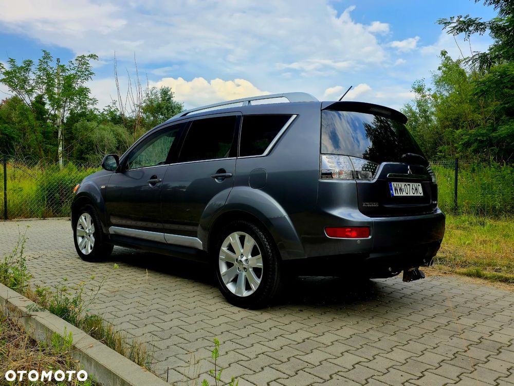 Mitsubishi Outlander 2.0 DID Instyle - 6