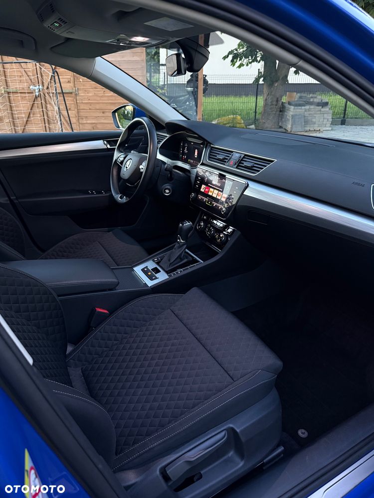 Skoda Superb 2.0 TDI SCR Ambition DSG - 25