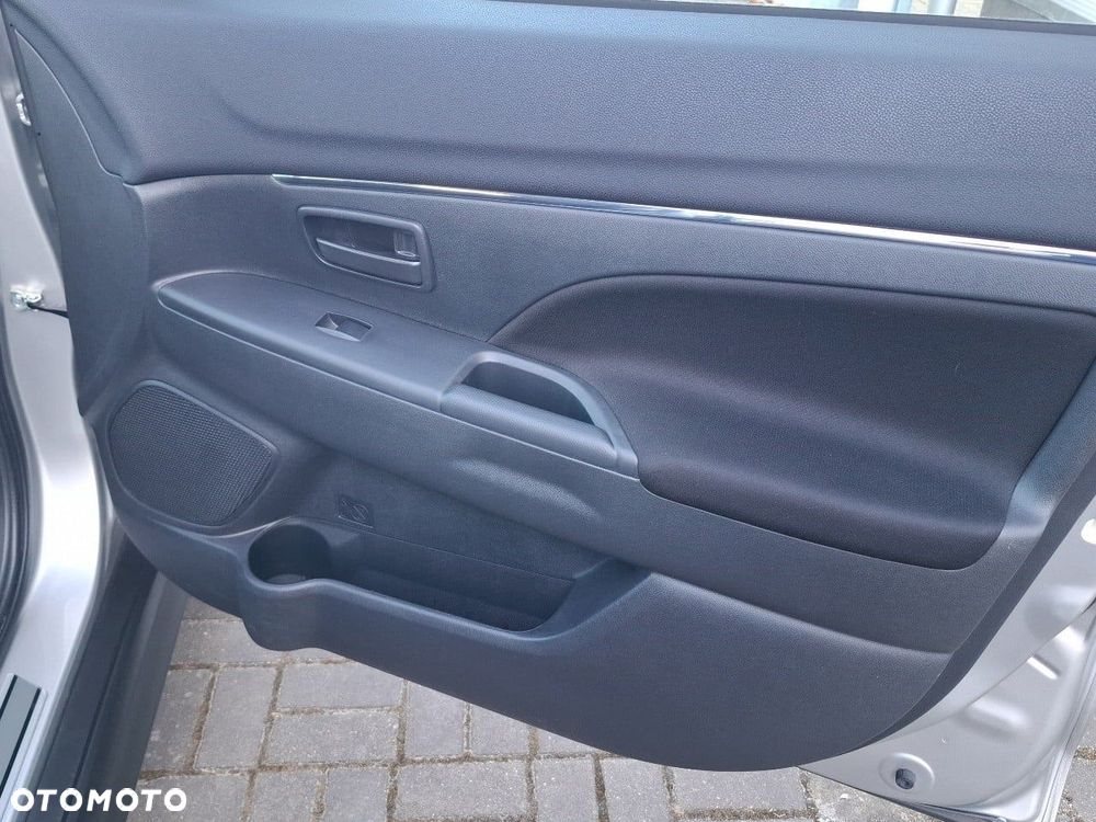 Mitsubishi ASX 2.0 Invite 4WD CVT - 21