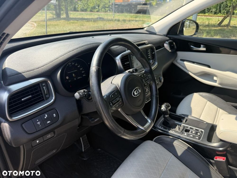 Kia Sorento 2.2 CRDi AWD Platinum Edition - 10